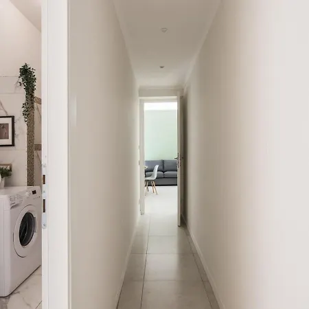 The Rent - Bright Flat Near San Pietro * Rome